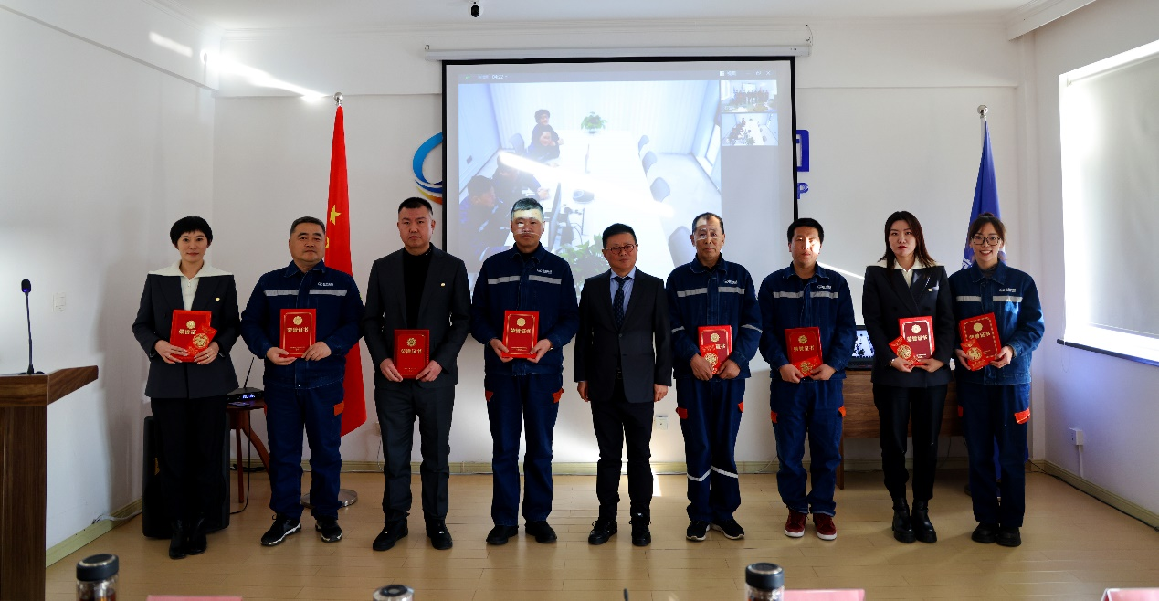 经航集团顺遂召开2023年度事情总结暨表扬大会_经航佰福国际集团有限公司